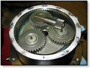 final-drive-hydraulic-motor-gear-oil